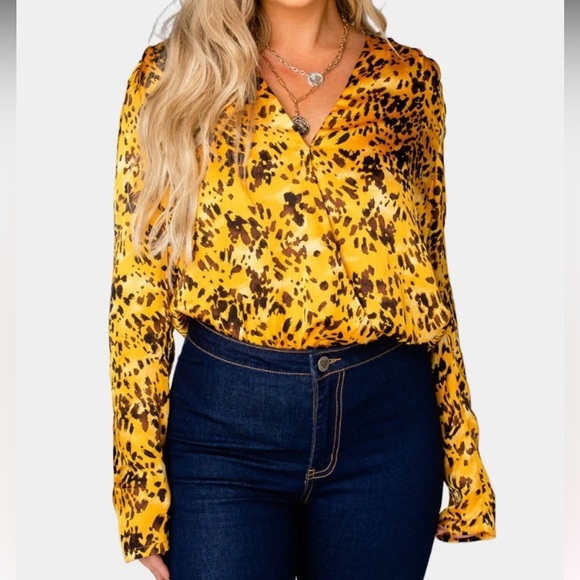 Buddy Love Tops - BUDDY LOVE Tortoiseshell Melissa Surplice Long Sleeve Bodysuit Size Small
